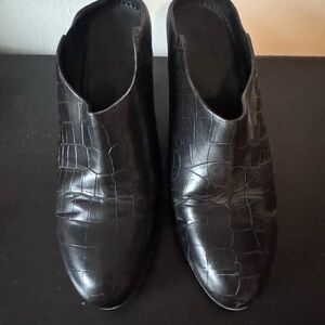 Black Croc-Embossed Slip-On Shoes